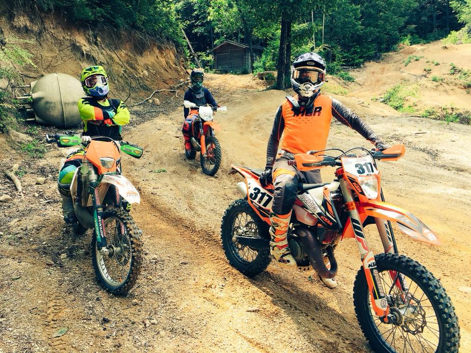 マウンテンバイクに オフロード サバイバルゲーム 乗馬体験などなど 土岐市 国道３６３号線沿いには沢山のネイチャーアクティビティが楽しめるスポットがあるってご存知でした 土岐市を駆ける男 やまだくん